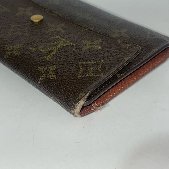 Authentic Louis Vuitton Monogram International Wallet - Picture 9 of 15